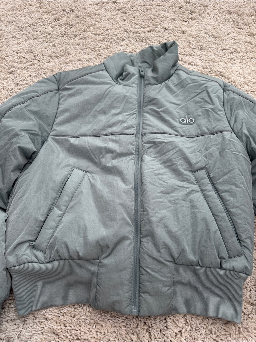 ALO Yoga Quilted Crop Puffer Jacket in Sage